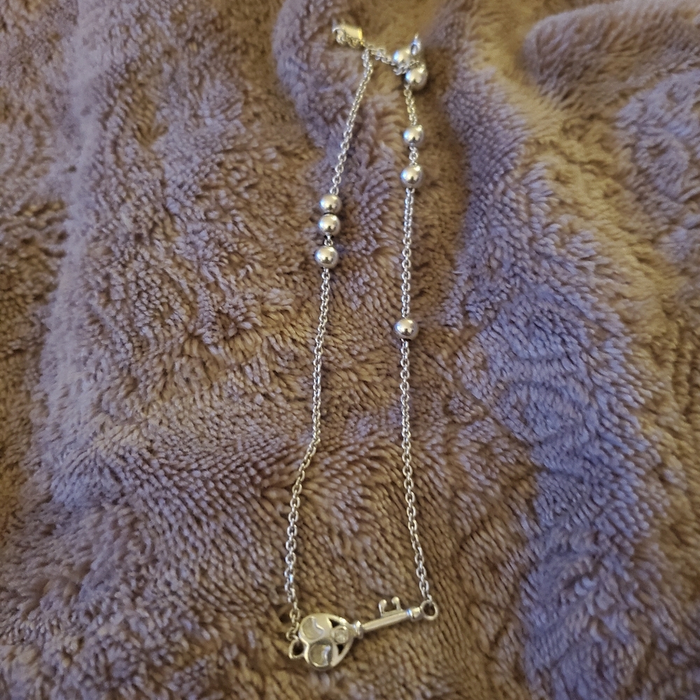 Sterling silver key bracelet - Picture 2 of 5